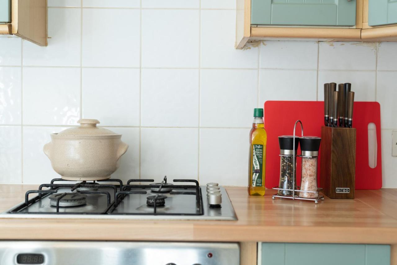 Redhill Surrey 2 Bedroom Pet Friendly Apartment By Sublime Stays ภายนอก รูปภาพ
